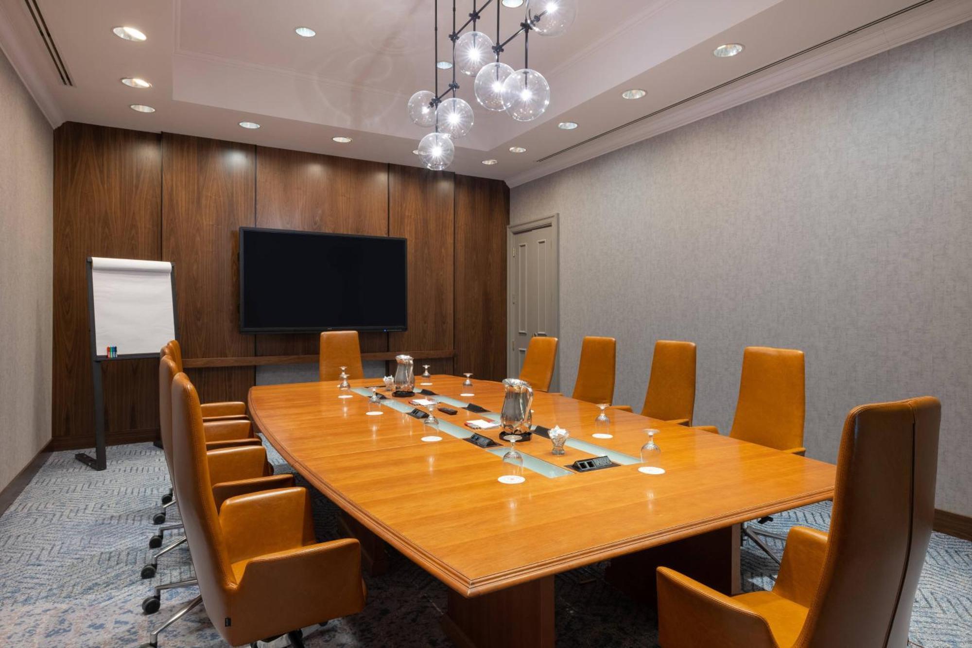 Mystic Marriott And 4* Groton