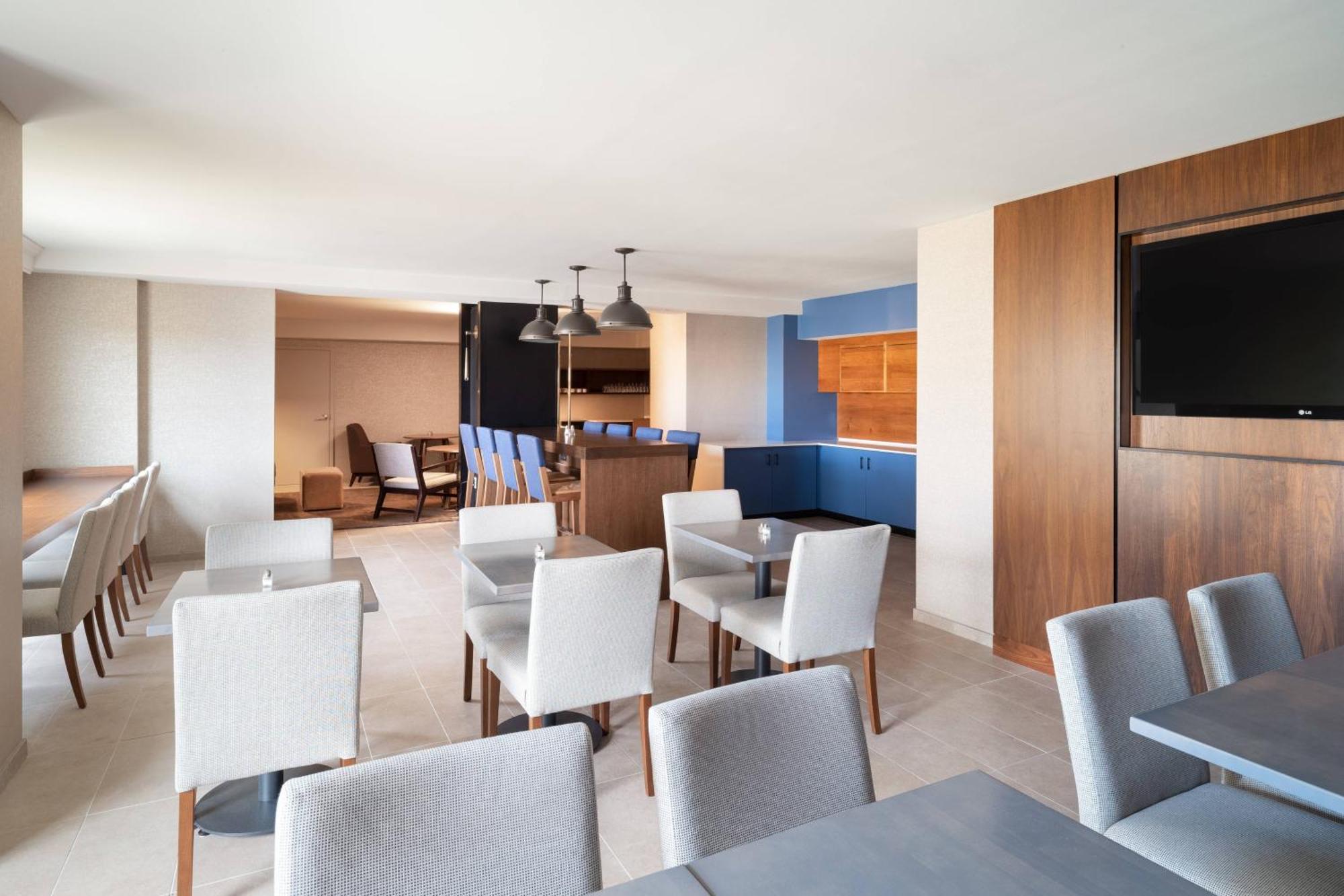Mystic Marriott And 4* Groton