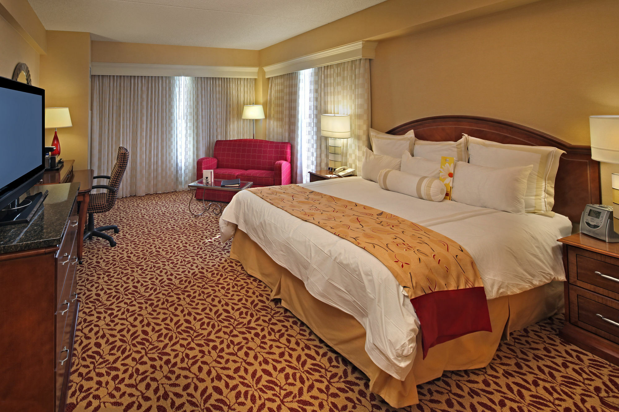 Mystic Marriott And Groton